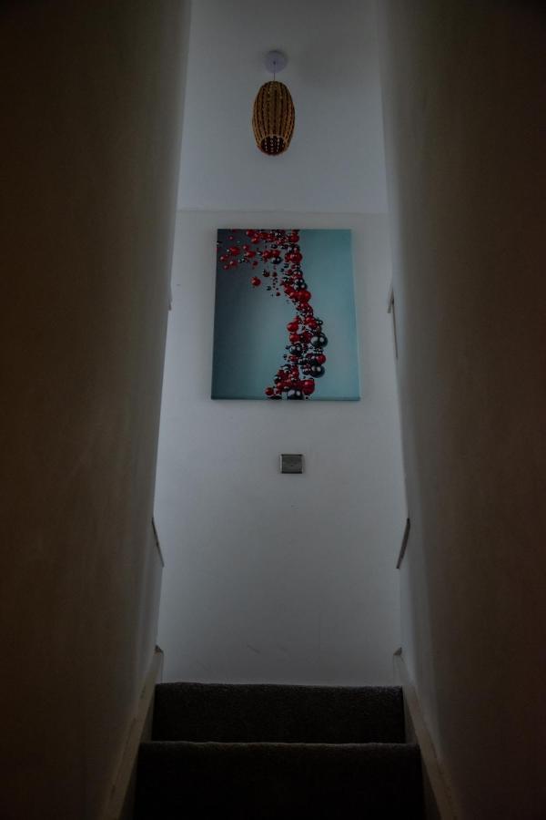 Bv Lush Apartment At Conditioning House Bradford Bradford  Exterior photo